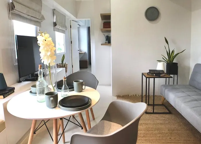 1bedroom Unit At The Center Of City,